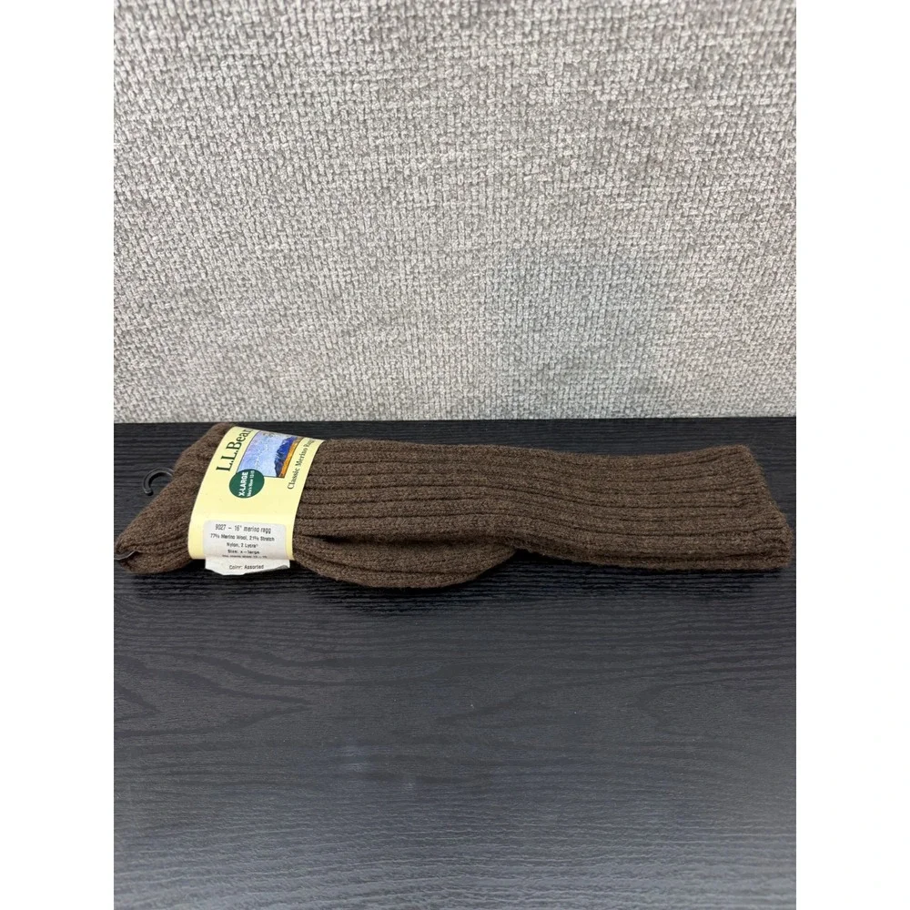 L.L. Bean 16